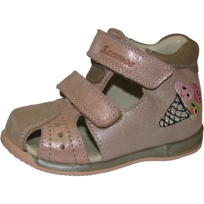 Szamos lány zártorrú gyerekszandál