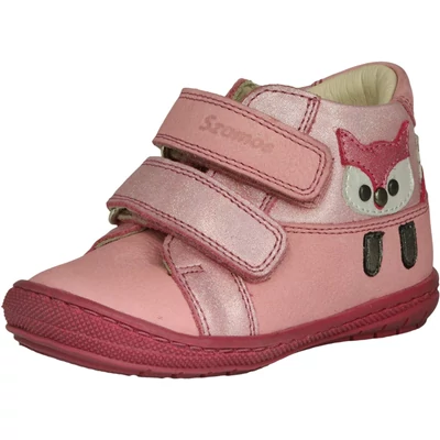 Szamos lány átmeneti gyerekcipő