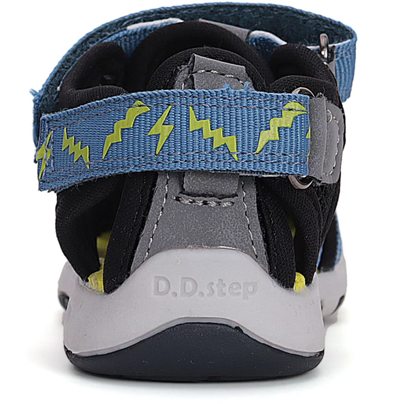 D.D.Step fiú zártorrú gyerekszandál