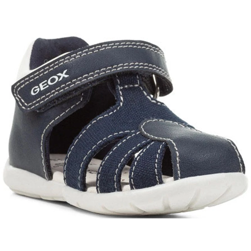 Geox fiú zártorrú gyerekszandál