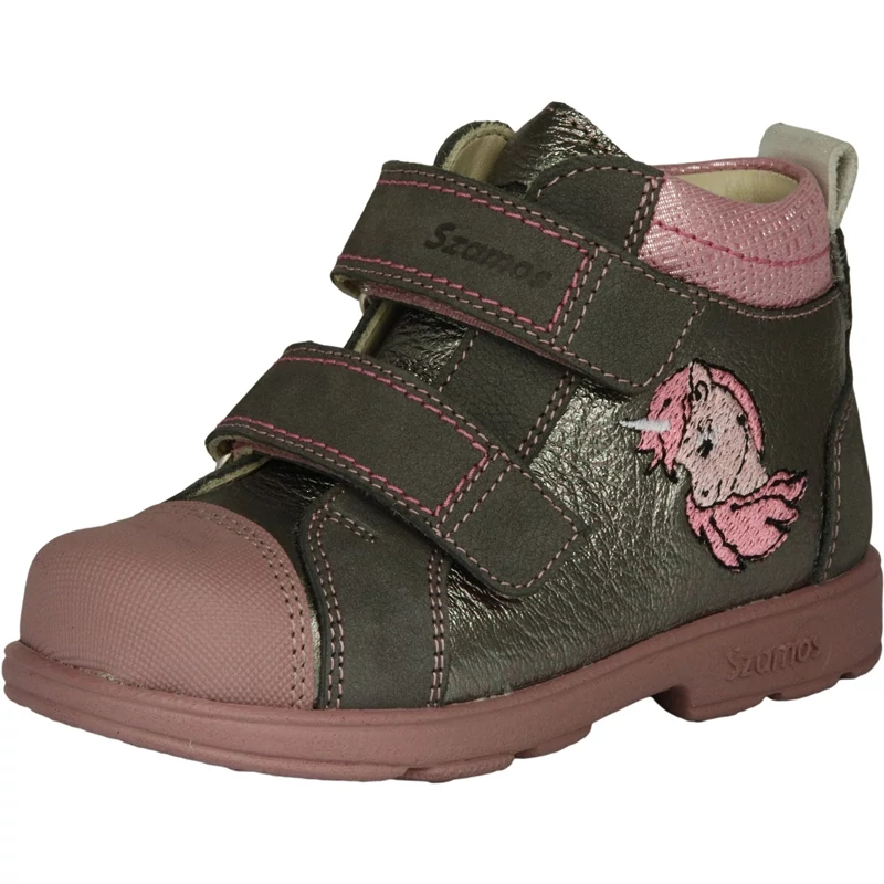 Szamos lány supinált átmeneti gyerekcipő