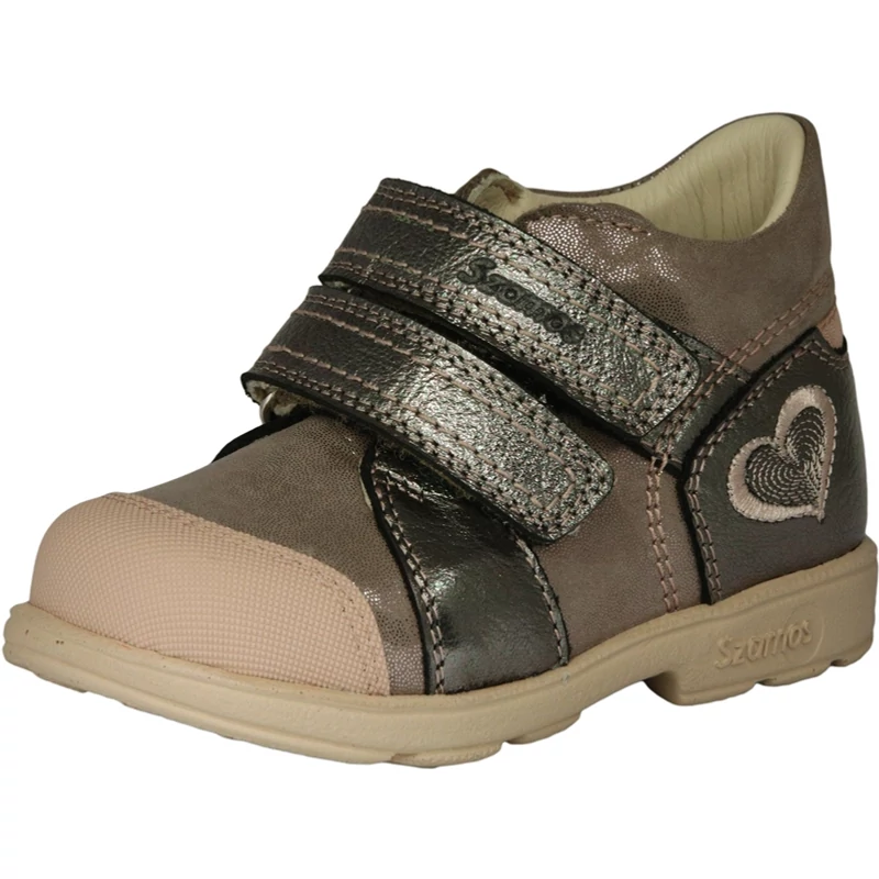 Szamos lány supinált átmeneti gyerekcipő