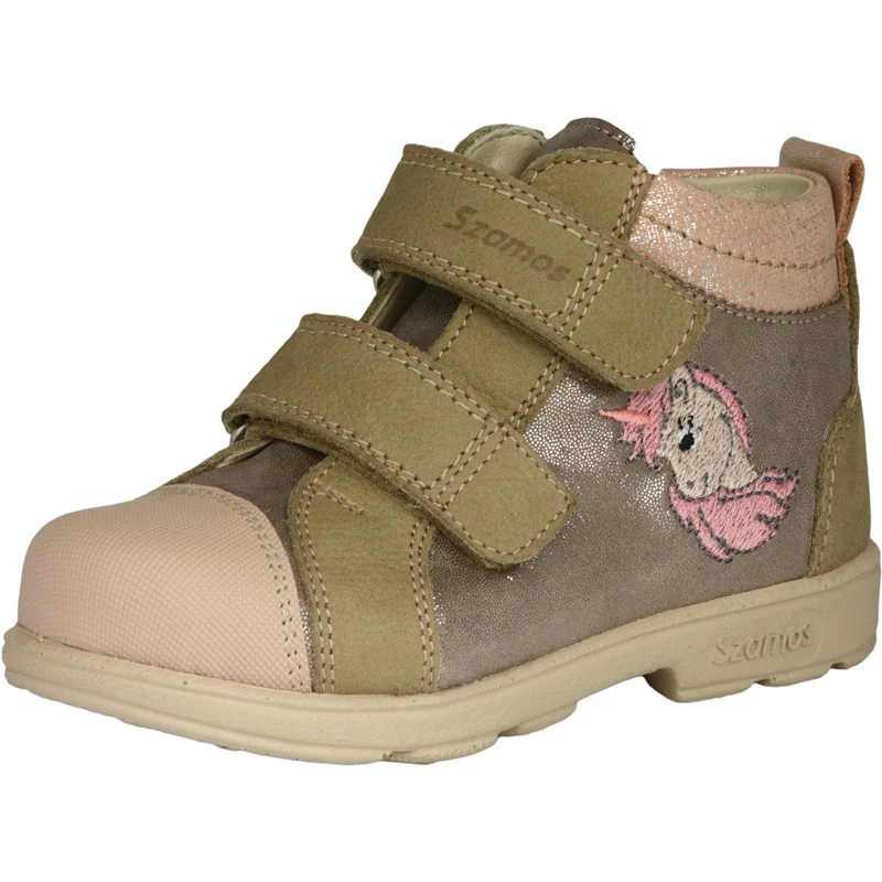 Szamos lány supinált átmeneti gyerekcipő